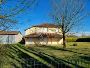 Corps de ferme sur 11 ha dans le Quercy lotois