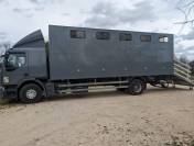 Camion PL transport chevaux