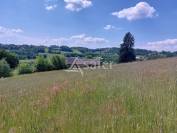 En Corrèze, à l'écart du voisinage, à rénover ensemble de b
