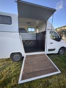 Van 2 cavalli