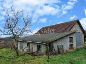 Au sud de la Corrèze, proche du Lot, ensemble bâti avec 22ha70