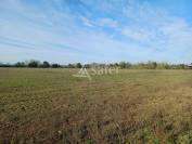 Ilot agricole de 18ha en bordure de rivière