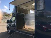 Camion 2 chevaux Iveco 40c18 3,0 dci 180cv roue jumelée