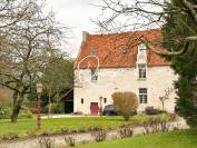 RARE: Bastide de 3 hectares aux portes de Falaise