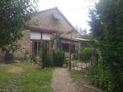 1 maison , 2 dépendances sur 4,5 hectares label bio
