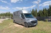 2021 AKX 2-Horse Truck (Opel Movano) – 41,000 km, Top C