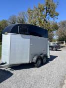 Van HUMBAUR 2 chevaux 