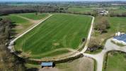 propriété 26Ha + maison + bâtiments agricoles + piste 