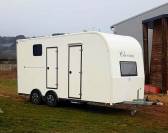 Van chevaux 2 places home car