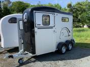 Van Touring One Cheval Liberté