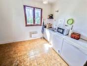 Maison 8 chambres avec 2 box sur 1 hectare environ