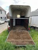 Van 2 chevaux