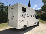 Camion chevaux renault master carrosserie chevaux neuve