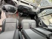 Kleine paardenvrachtwagen (B rijbewijs) AP Petit Renault Master III 2018 Tweedehands