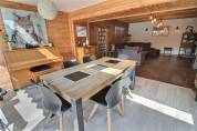 MAISON  AVEC INFRASTRUCTURE EQUESTRE PROCHE GENEVE