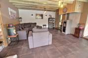 MAISON  AVEC INFRASTRUCTURE EQUESTRE PROCHE GENEVE