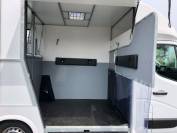 Kleine paardenvrachtwagen (B rijbewijs) AP Petit Renault Master AP PETIT 2022 Tweedehands