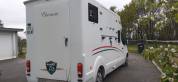Camion chevaux Barbot 5 places assises stalles