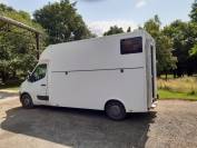 Camion chevaux 