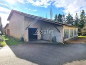Belle quercynoise de 242 m² avec station fruitière sur 17 ha i
