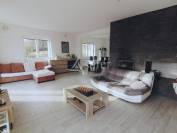 ARBOYS EN BUGEY / Propriété / 288 m² / 2.25 ha de foncier Zon
