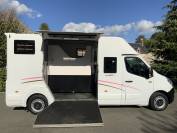 Kleine paardenvrachtwagen (B rijbewijs) Renault MASTER 2018 Tweedehands