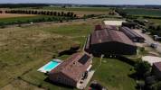 ETABLISSEMENT EQUESTRE EN ACTIVITE - AUX PORTES DE LYON