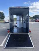 Van deux places, cheval liberté, modèle Touring 