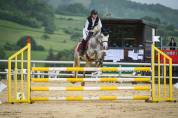 Ponette 6ans 1m46 