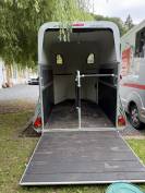 Van 2 places 