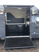 A LOUER CAMION VL RENAULT 3 places  180 CV Boite