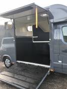 A LOUER CAMION VL RENAULT 3 places  180 CV Boite