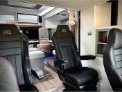 Kleine paardenvrachtwagen (B rijbewijs) Scania EQ S530 2025 Nieuw