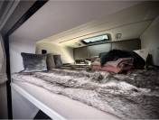 Kleine paardenvrachtwagen (B rijbewijs) Scania EQ S530 2025 Nieuw