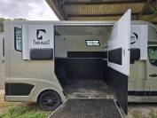 Kleine paardenvrachtwagen (B rijbewijs) Renault Master Grand Confort DCI 165 2020 Tweedehands