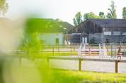 Location de box avec accès aux infrastructures