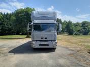 Camion MAN transport de 4 grands chevaux avec home-car