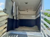 Camion MAN transport de 4 grands chevaux avec home-car