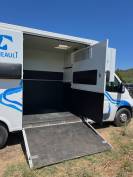 Camion VL pour chevaux Theault Firsteo 30 000km