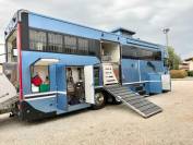 Man 26 400/ Krismar/2012/pop out/203.000km/222.000euros