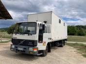 CAMION PL 8 PLACES