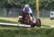 Jument PS réformée course obstacle 5 ans