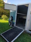 Van ifor William 2 places