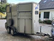 Van 2 places Ifor Williams