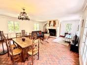 TOURGEVILLE - EMPLACEMENT EXCEPTIONNEL : JOLIE MAISON DANS LA CA