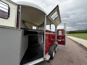 Horse trailer Fautras OBLIC 2+ 2 Stalls 2023 Used