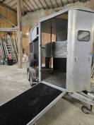 VAN IFOR WILLIAMS 2 PLACES HB505
