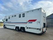Camion theault 9 places stalle 