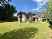 JOLIE MAISON SUR SON PARC ARBORÉ