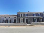 Propriété idéale chevaux sur 1,2 ha - 30 mn La Rochelle